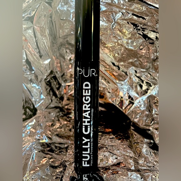 purcosmetics Pür Fully Charged Mascara
Brand new in box - Picture 1 of 3